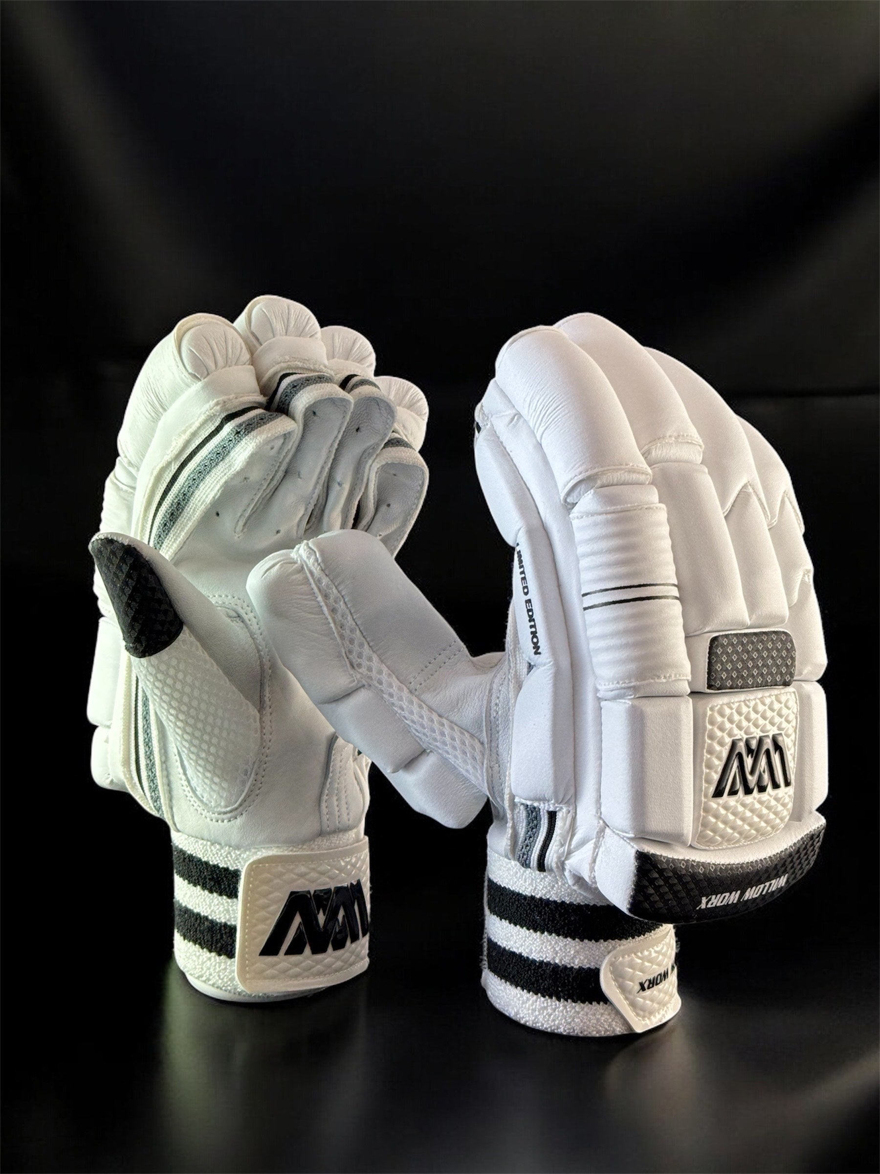 Youth - Willow Worx Player's Edition Batting Gloves